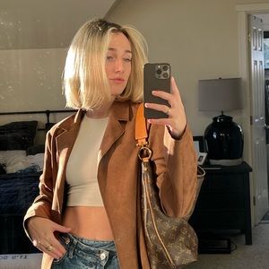 Meet your Posher, Georgia